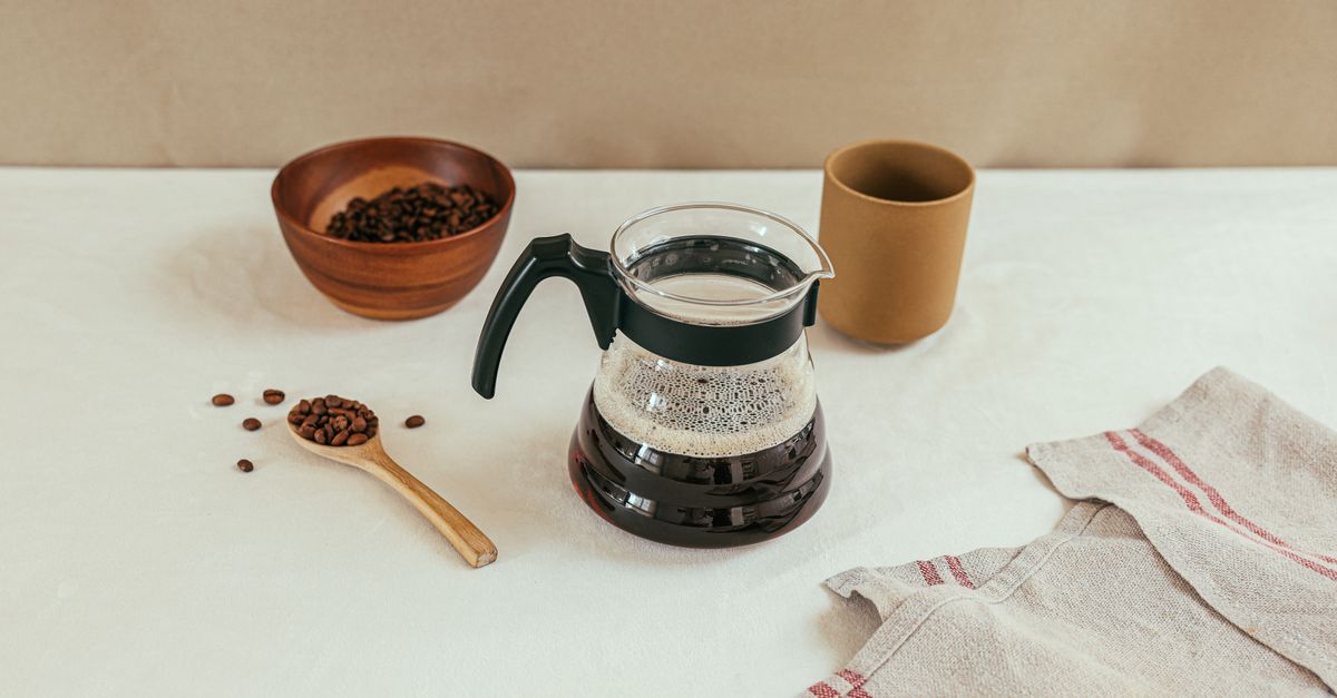 Détartrer une cafetière à filtre sans la démonter ni utiliser de vinaigre blanc