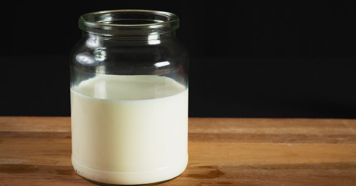 Conserver le lait concentré sucré ouvert sans qu'il épaississe ou forme une croûte